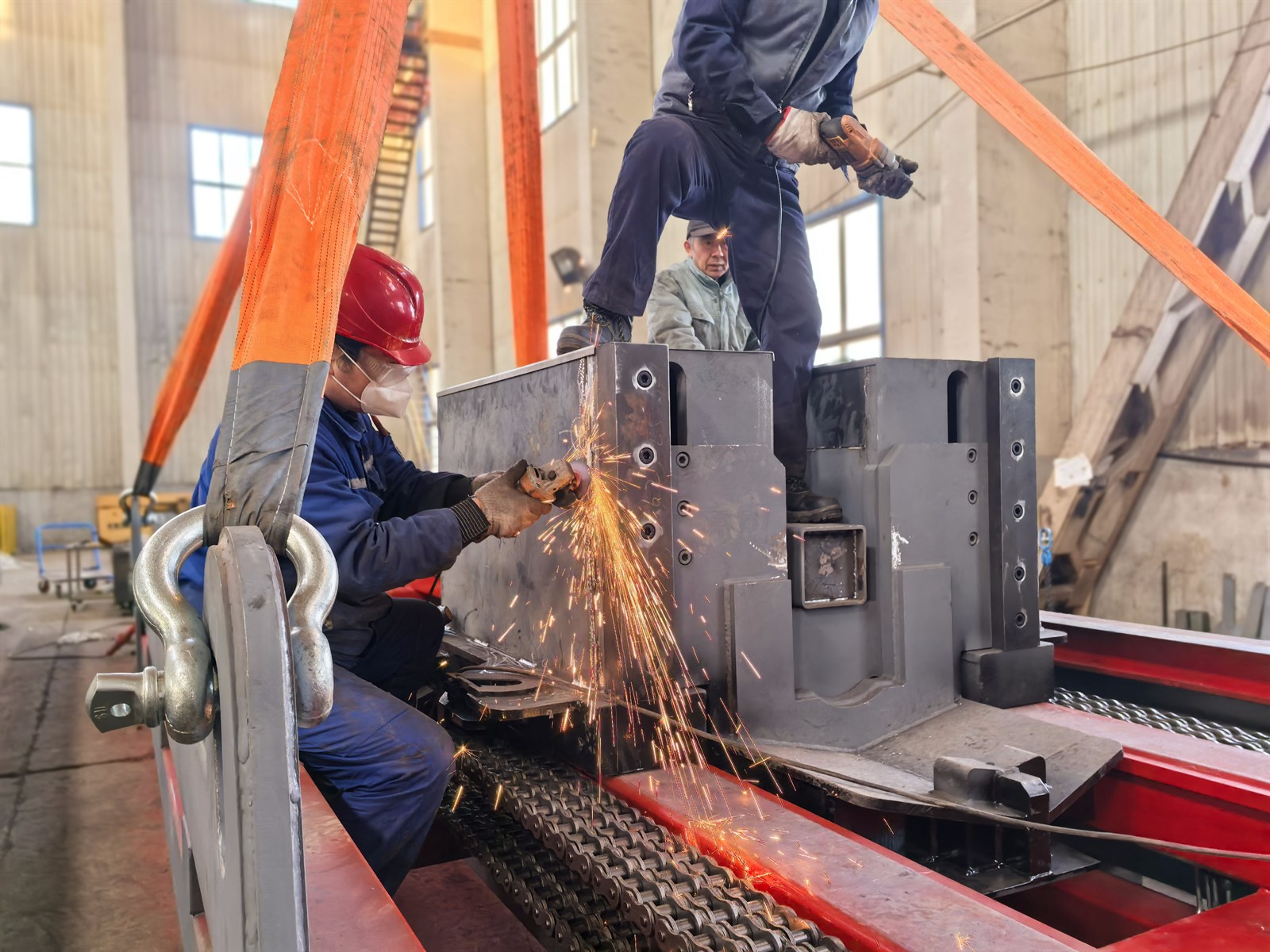 Factory acceptance checks for a tube bundle extractor before shutdown delivery